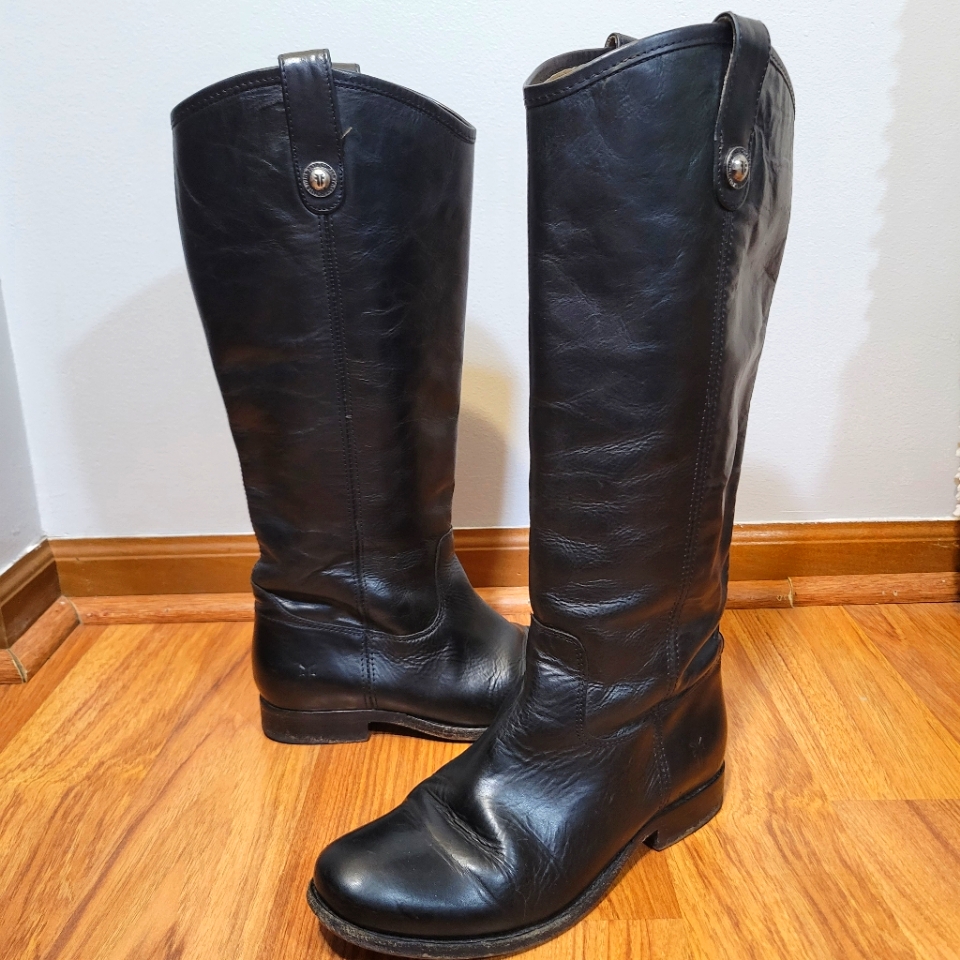 Frye Melissa Button Black Italian Leather Extended Calf Pull-On Riding Boots